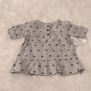 NWT! Girls 18 Months Gray Bow Shirt
